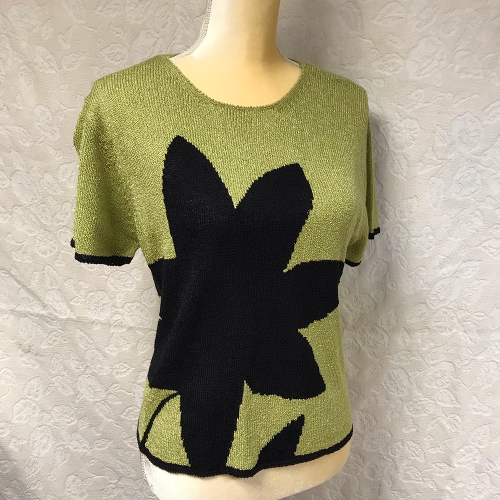 Women’s sweater